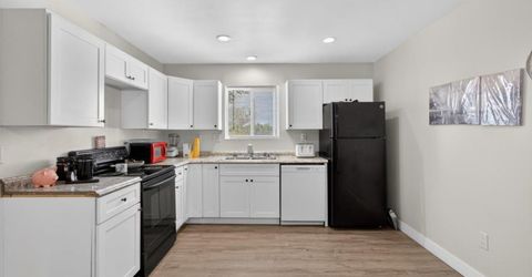 402 Colin Kelly Dr, Roseville, CA 95747 Photo