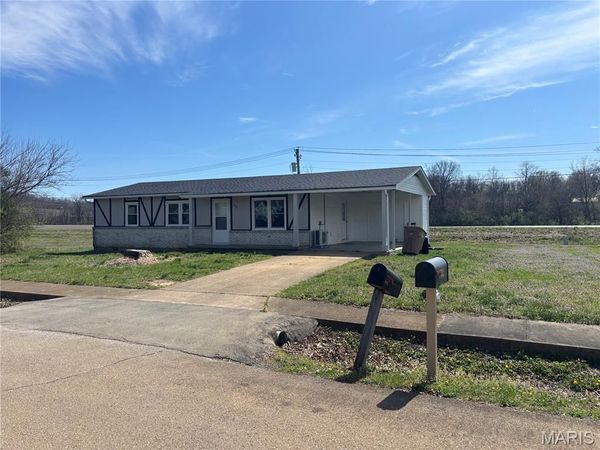 403 Matthews Street , Fredericktown, MO 63645