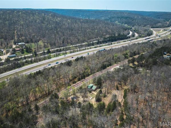 21270 State Route D, Jerome, MO 65529