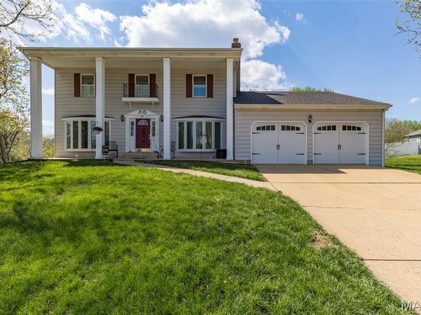 447 Redwood Drive , Farmington, MO 63640