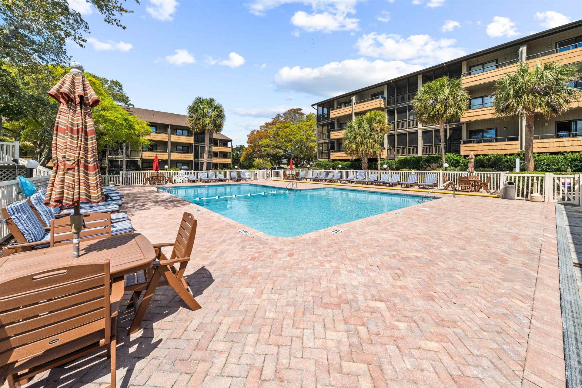 9501 Shore Dr.  Photo 38