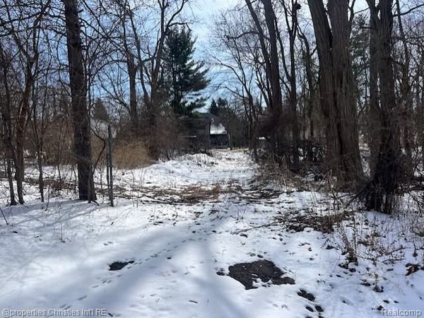 439 Alberta Street Lot 82, Auburn Hills, MI 48326