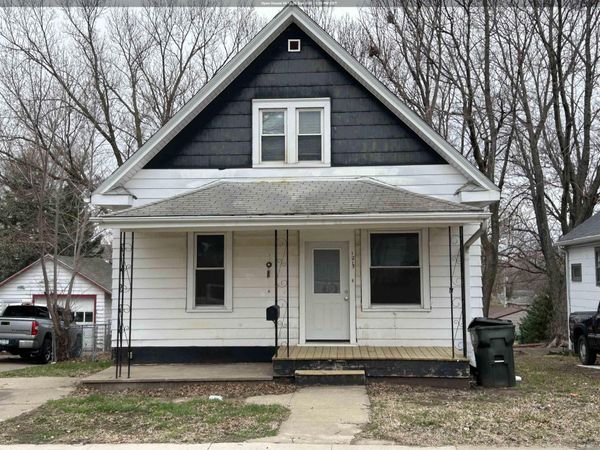 1213 S HELEN ST, Sioux City, IA 51106