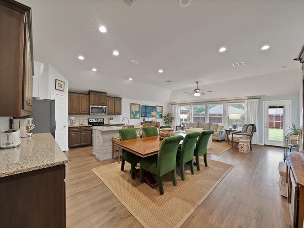 10817 Live Oak Creek Drive, Fort Worth, TX 76108