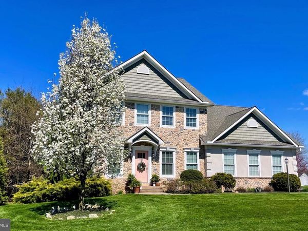 405 CLAYS CROSSING, LEBANON, PA 17042