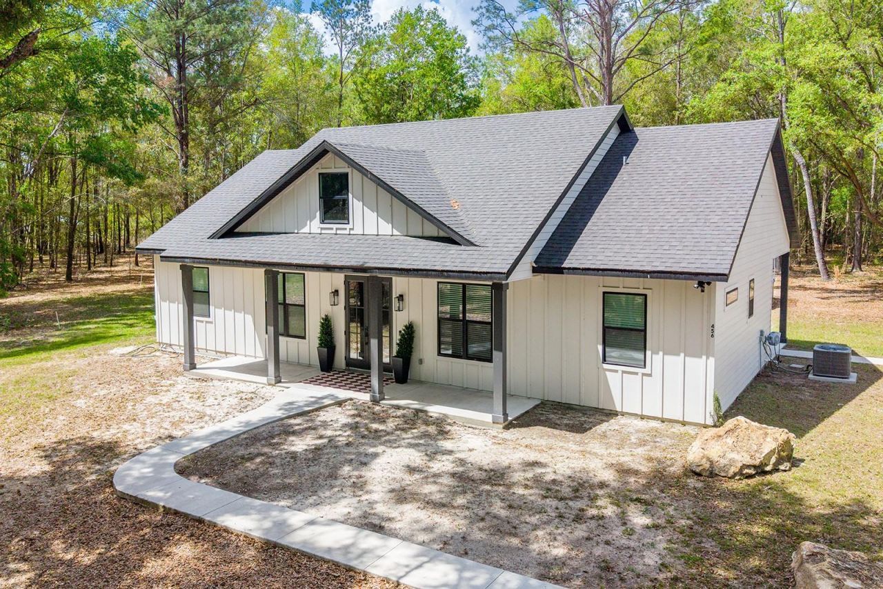 456 SW Bradenton Way, Fort White, FL 32038 Photo