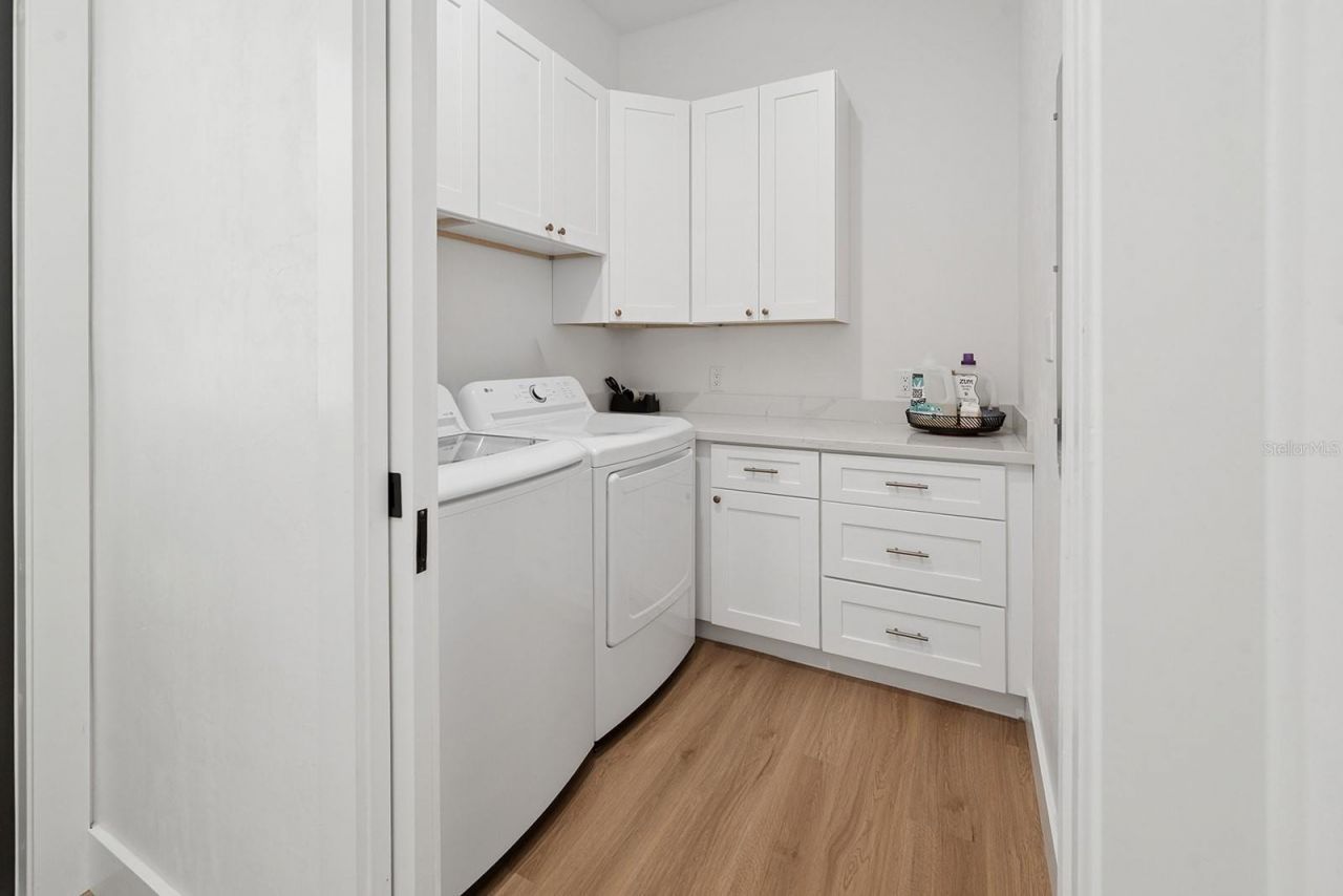 456 SW Bradenton Way, Fort White, FL 32038 Photo