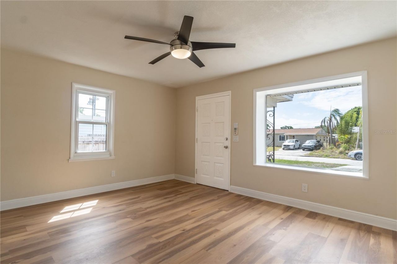 4763 21st Avenue N, Saint Petersburg, FL 33713 Photo