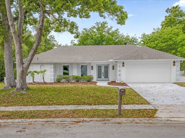 100 COUNTRYSIDE DRIVE , LONGWOOD, FL 32779