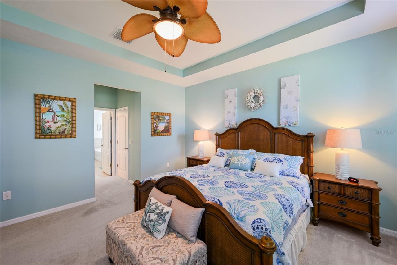 2937 Esmeralda Drive, Sarasota, FL 34243 Photo