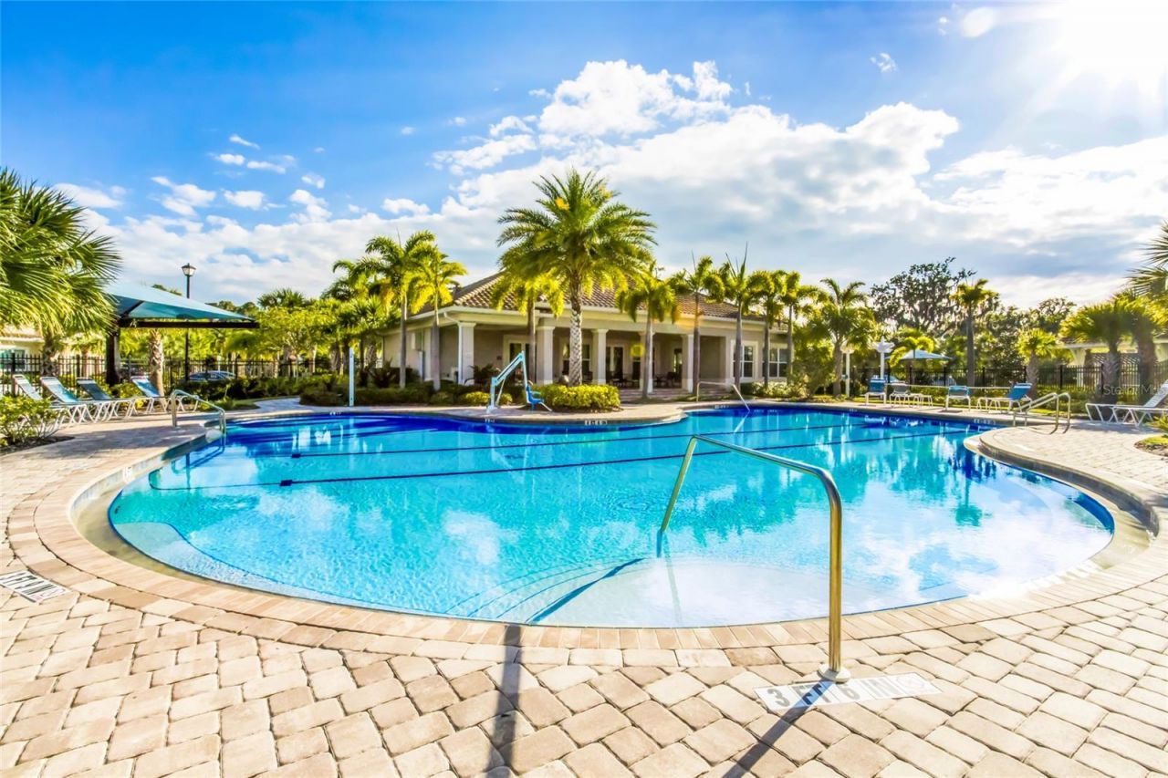 2937 Esmeralda Drive, Sarasota, FL 34243 Photo