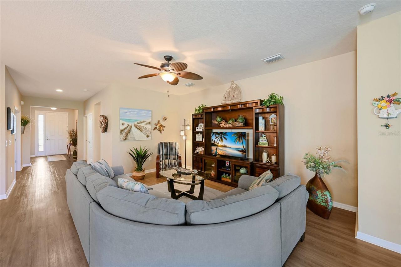 2937 Esmeralda Drive, Sarasota, FL 34243 Photo