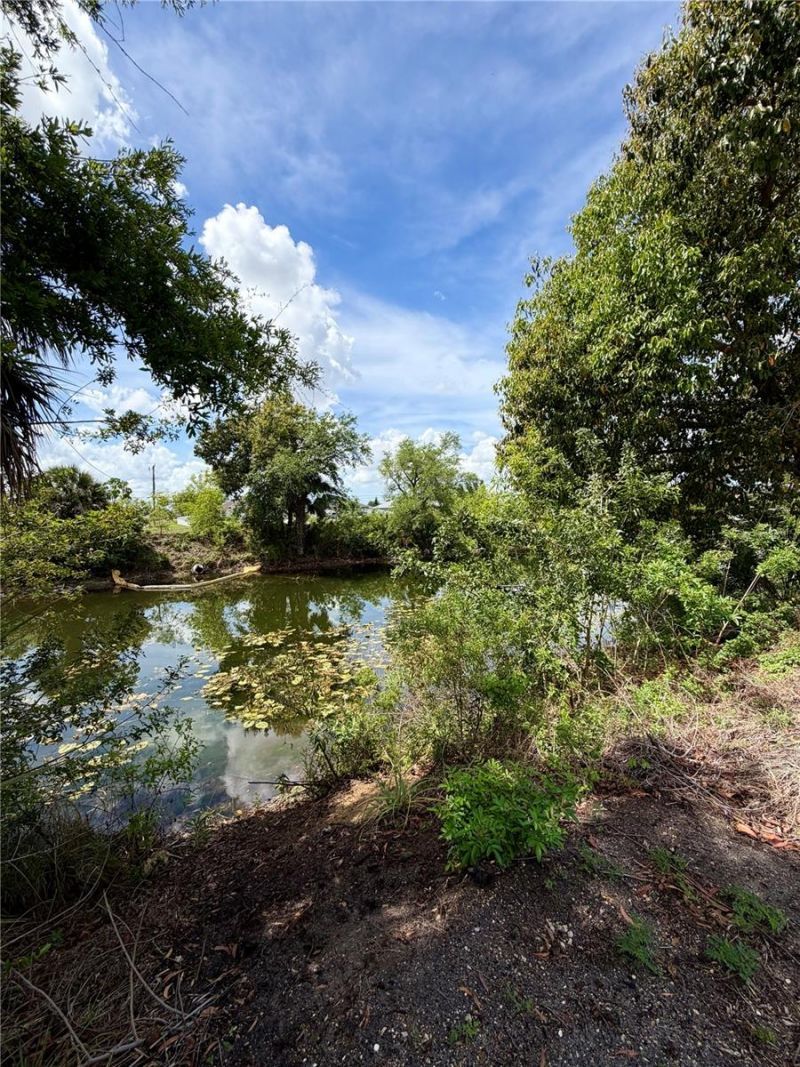 2142 NE 26th Street , Cape Coral, FL 33909 Photo