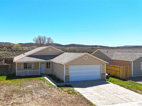 1041 Halfturn Road, Rangely, CO 81648