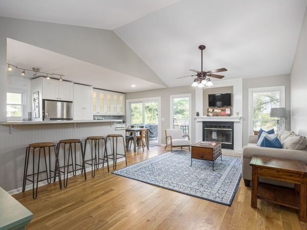 5037 English Village Dr, Nashville, TN 37211