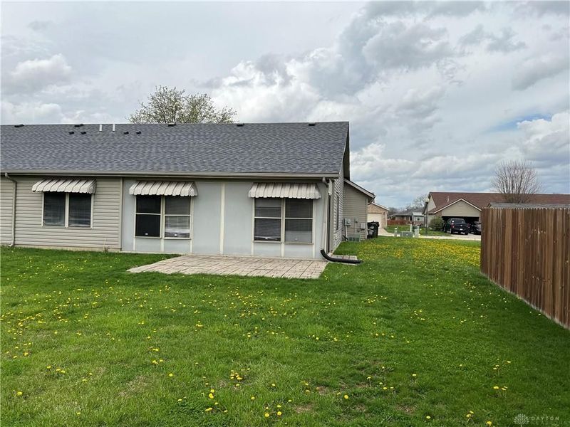 102 Burgundy Drive, Englewood, OH 45322 Photo 22