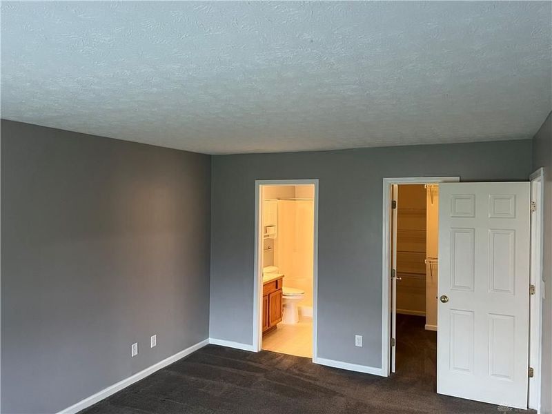 102 Burgundy Drive, Englewood, OH 45322 Photo 9