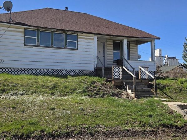 405 1st S Street, CottonWood, ID 83522