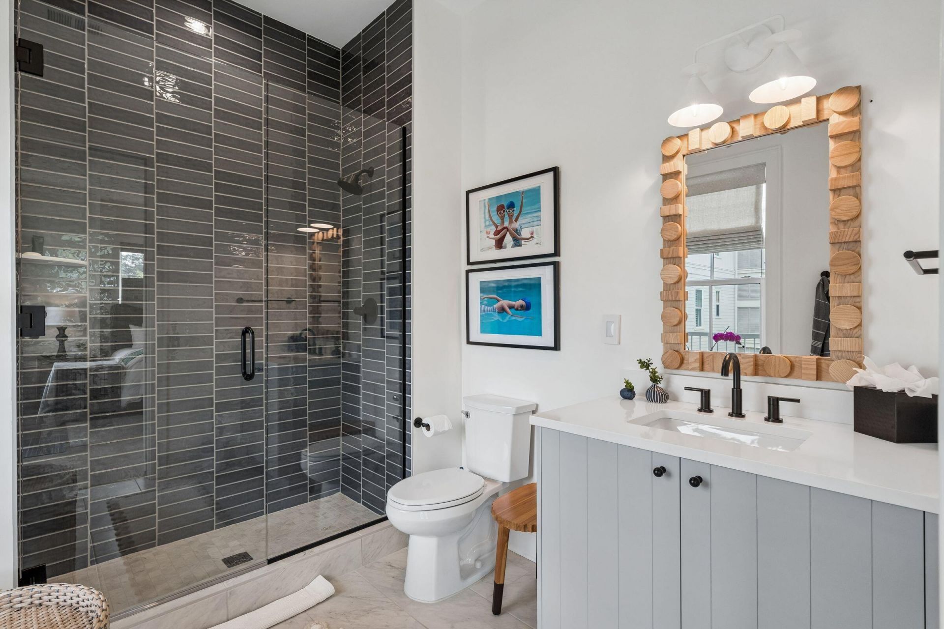 345 Longshore Street Photo 33