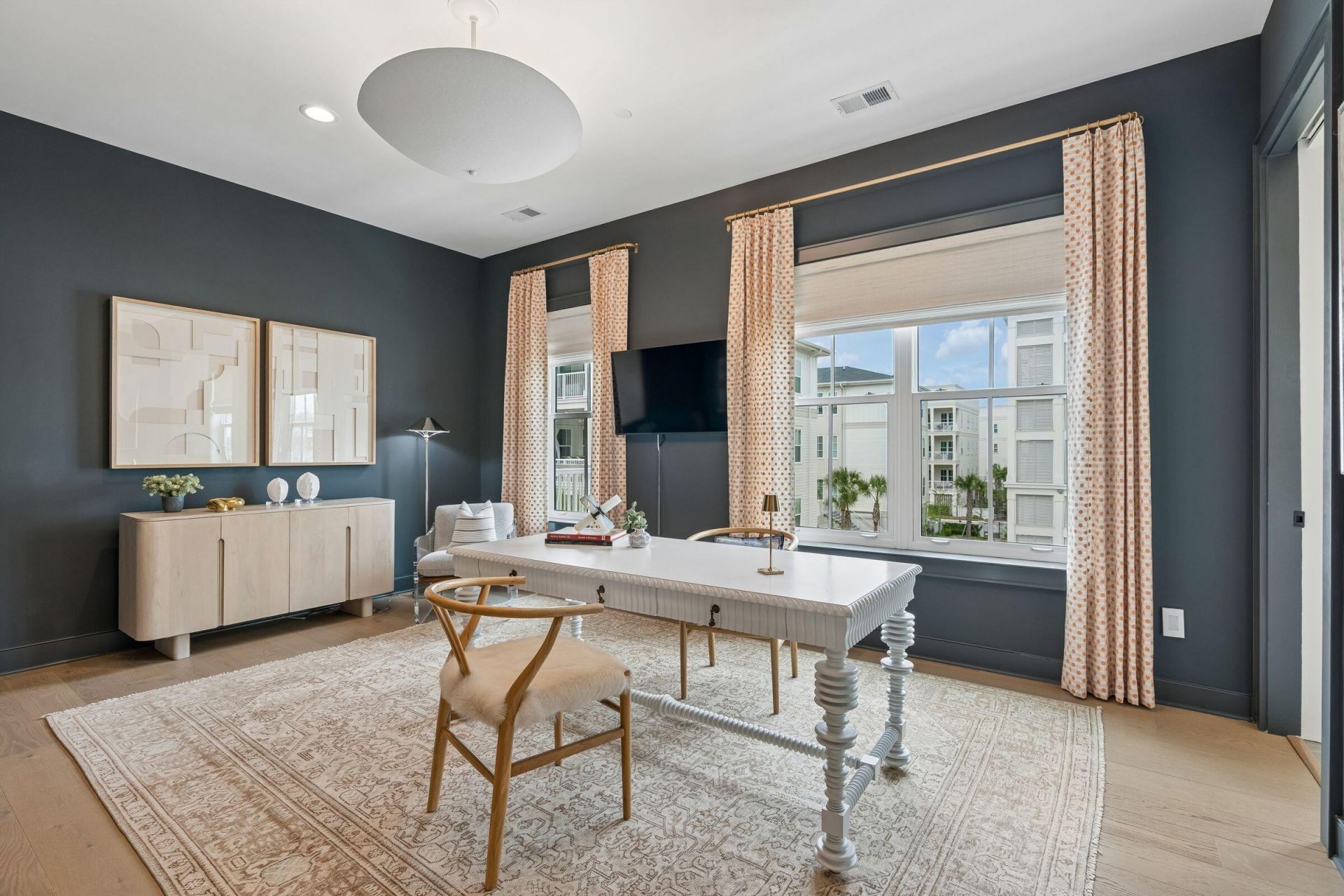 345 Longshore Street Photo 34