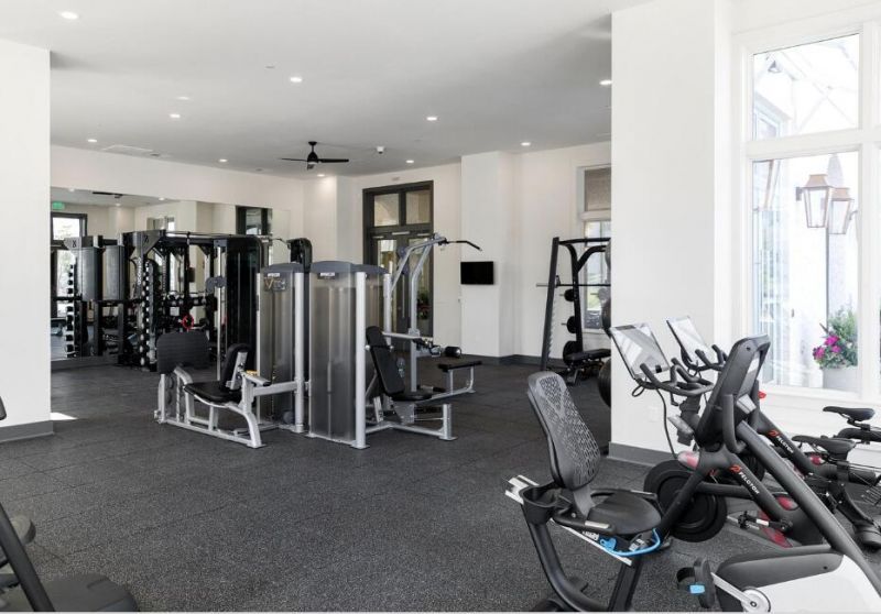 345 Longshore Street Photo 43