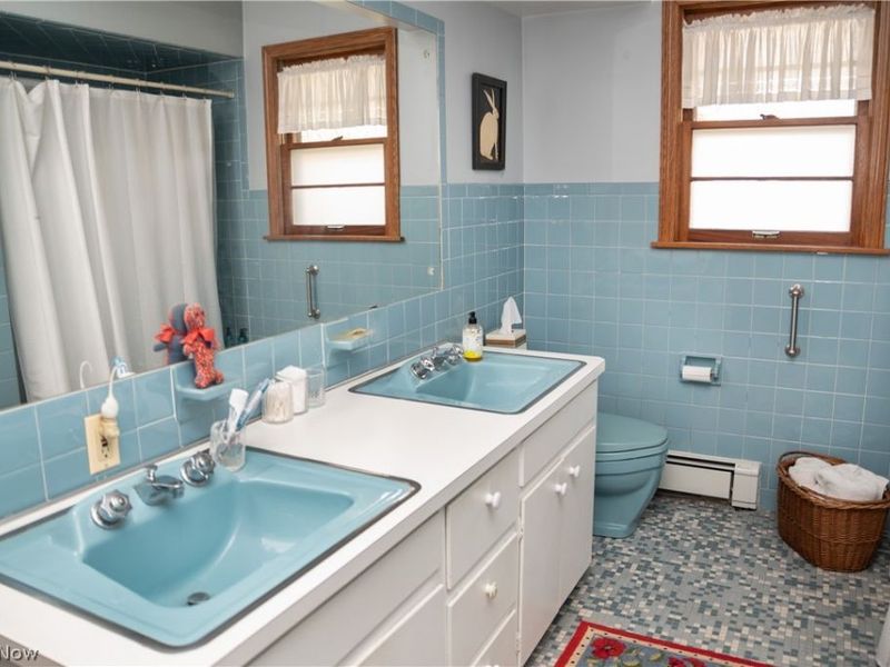 2004 Burning Tree Lane, Youngstown, OH 44505 Photo 11