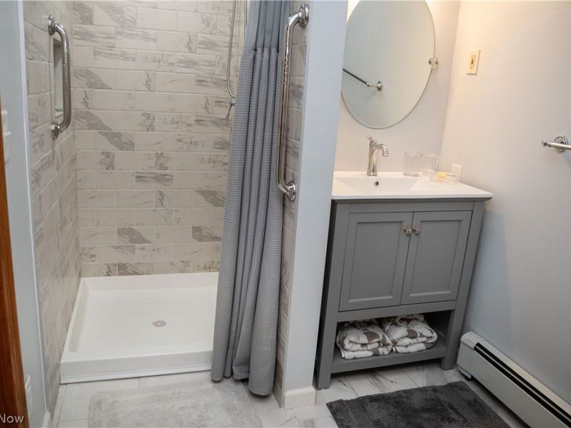 2004 Burning Tree Lane, Youngstown, OH 44505 Photo 14