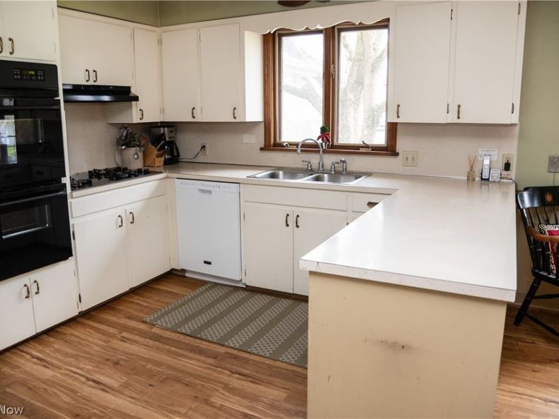 2004 Burning Tree Lane, Youngstown, OH 44505 Photo 22