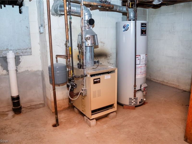 2004 Burning Tree Lane , Youngstown, OH 44505 Photo 25