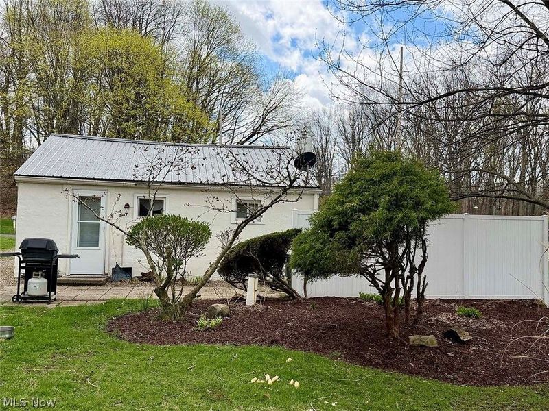 1610 Connecticut Avenue SE, Massillon, OH 44646 Photo 4