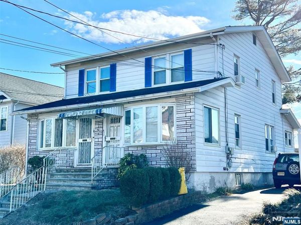 54 Intervale Road, TEANECK, NJ 07666