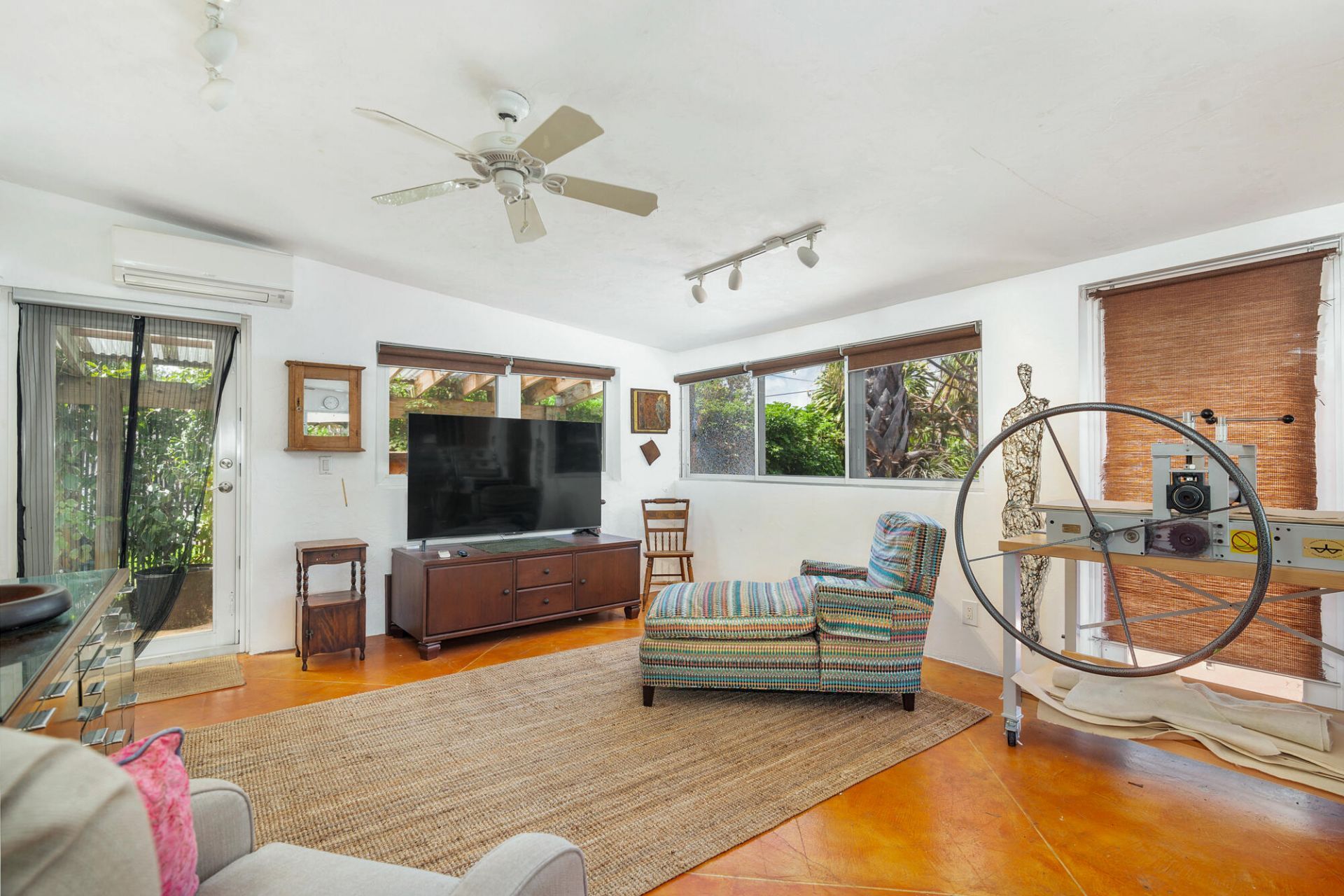 227 Ashworth Street, West Palm Beach, FL 33405 Photo