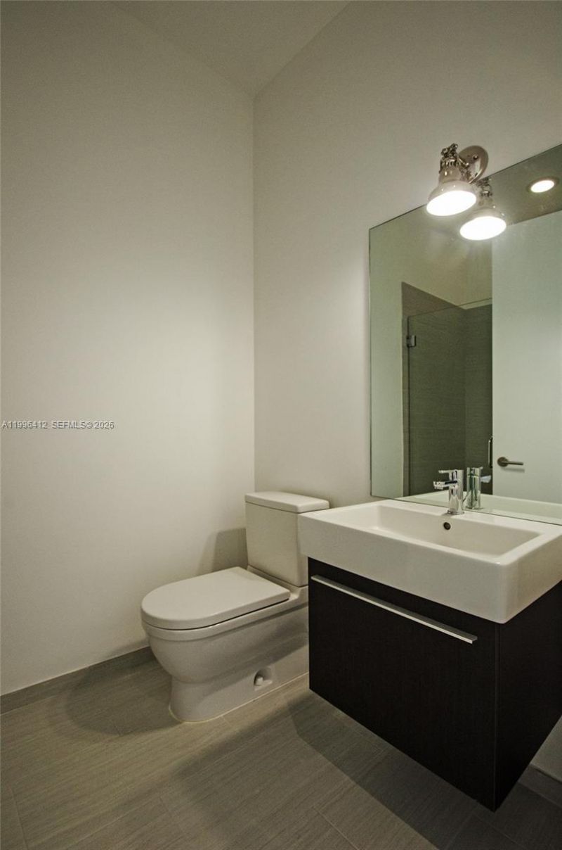 2669 S Bayshore Dr, Unit 702-N, Coconut Grove, FL 33133 Photo