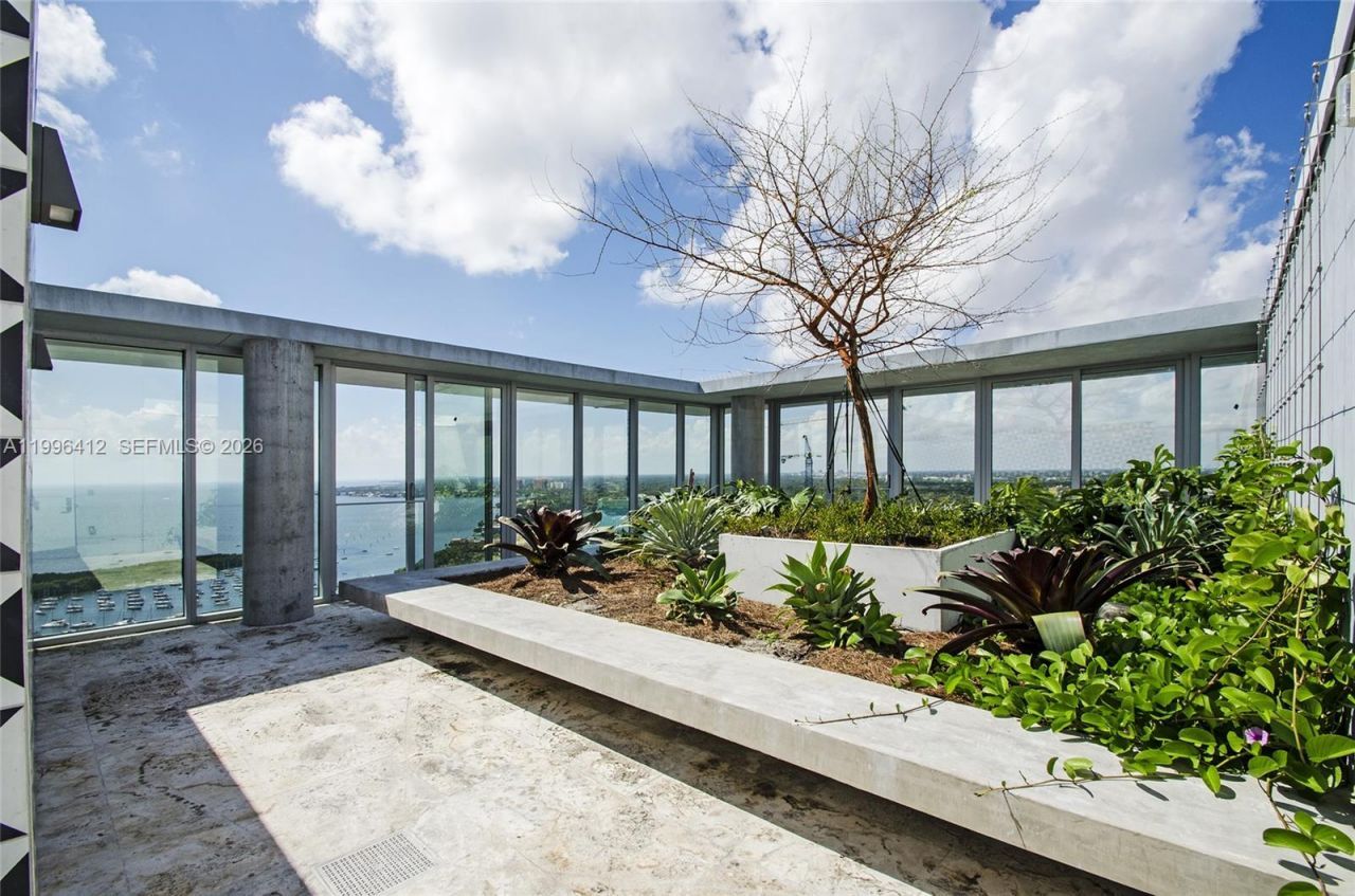 2669 S Bayshore Dr, Unit 702-N, Coconut Grove, FL 33133 Photo