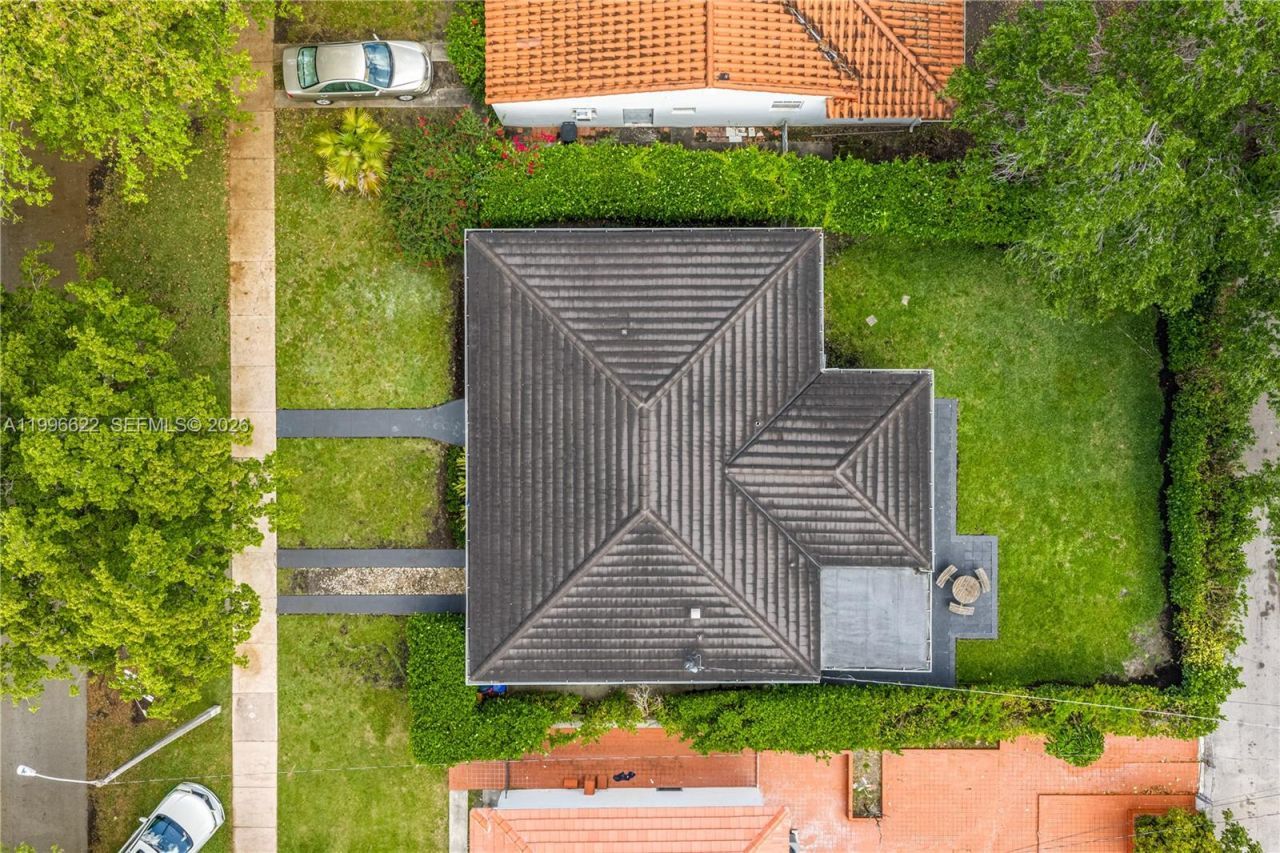 466 Loretto Ave, Coral Gables, FL 33146 Photo