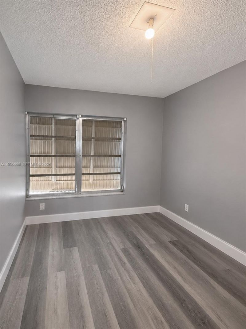 4753 NW 41st St, Lauderdale Lakes, FL 33319 Photo