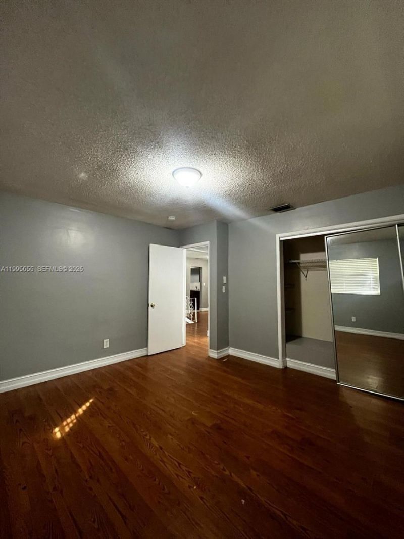 4753 NW 41st St, Lauderdale Lakes, FL 33319 Photo