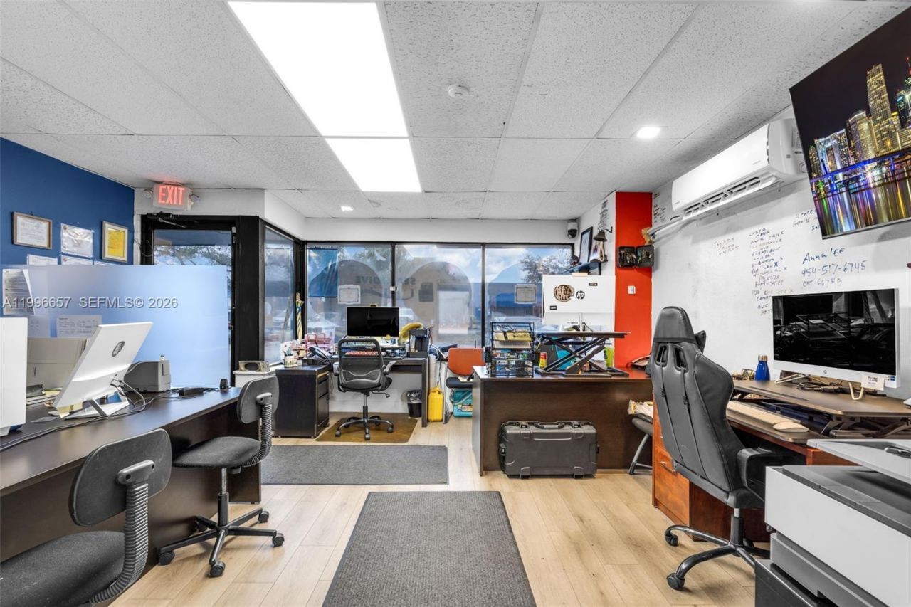 3640 NW 16th St, Lauderhill, FL 33311 Photo