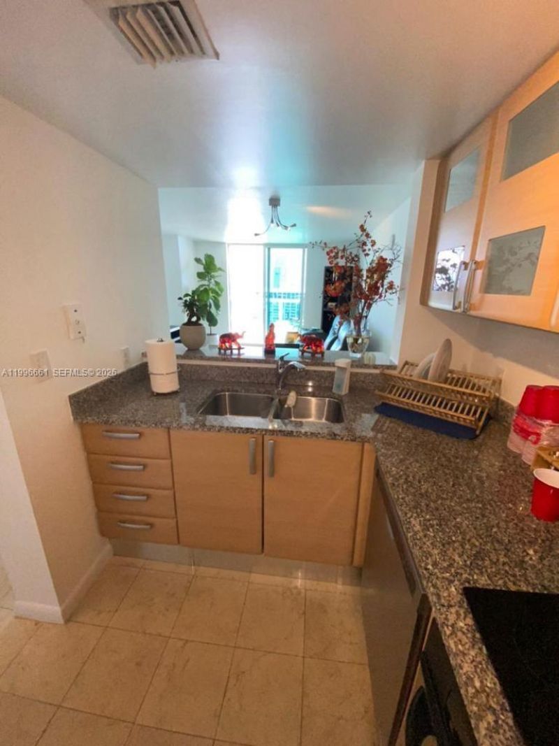 2101 Brickell Ave, Unit 2604, Miami, FL 33129 Photo