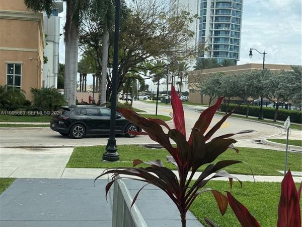 17560 Atlantic Blvd, Unit 302, Sunny Isles Beach, FL 33160