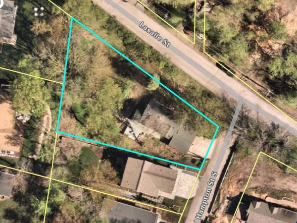 1150 La Salle Street , Wayzata, MN 55391