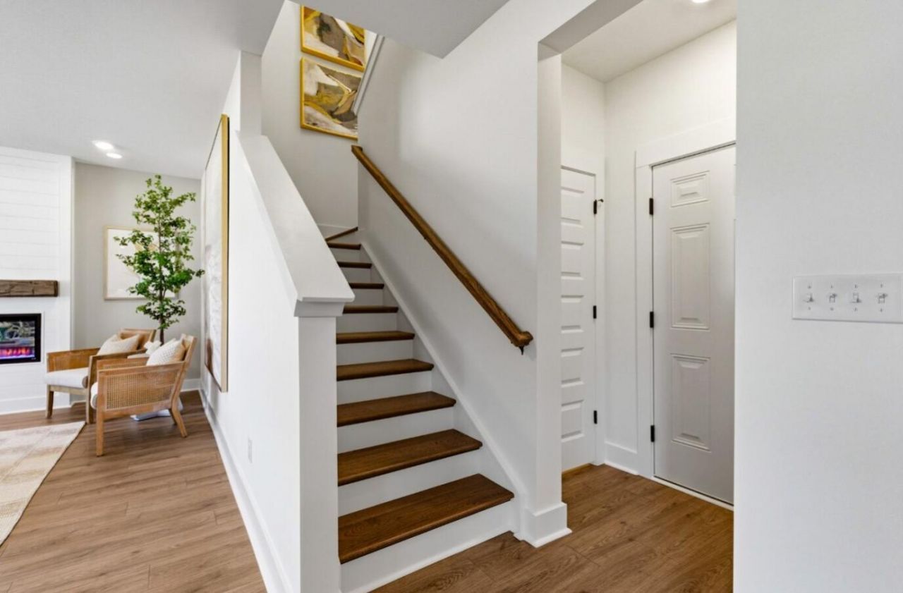 447 White Magnolia Street Photo 17