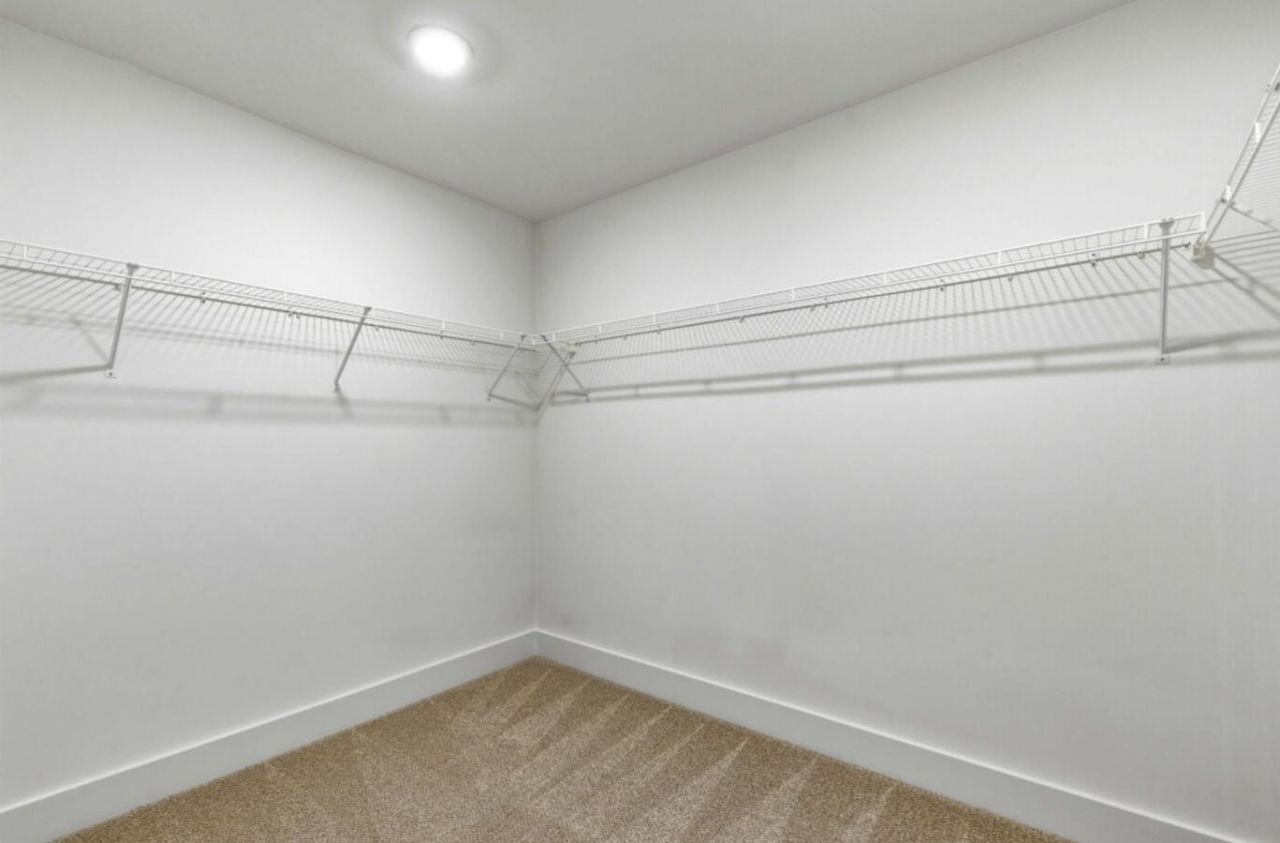 447 White Magnolia Street Photo 28