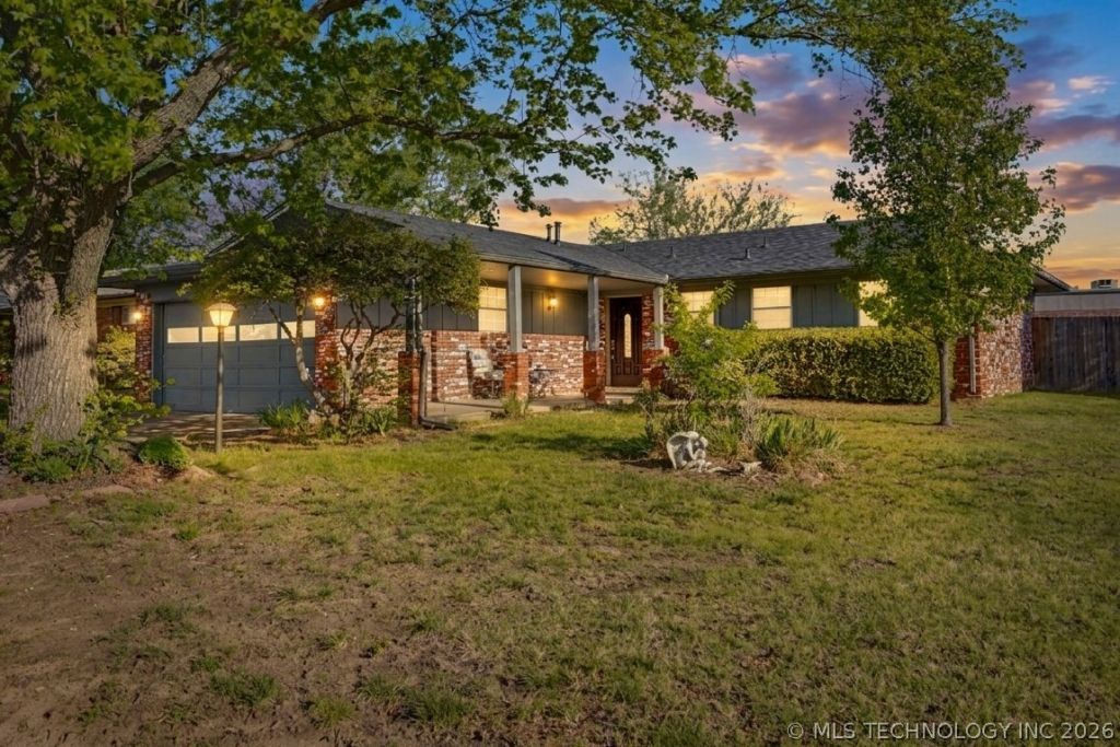 520 W Fulton Street , Broken Arrow, OK 74012 Main Photo