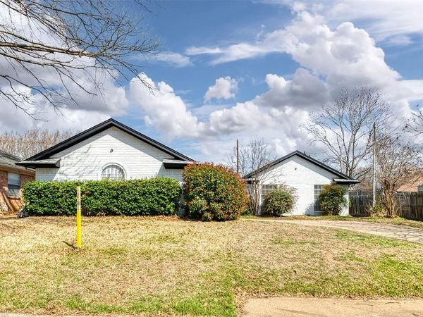 5603 Fireside Drive, Arlington, TX 76016