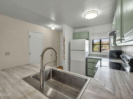 2970 Tierra Verde W, Reno, NV 89512 Photo