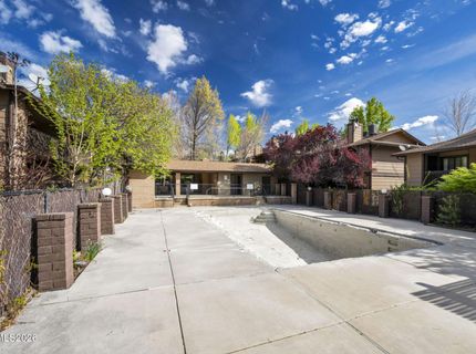 2970 Tierra Verde W, Reno, NV 89512 Photo