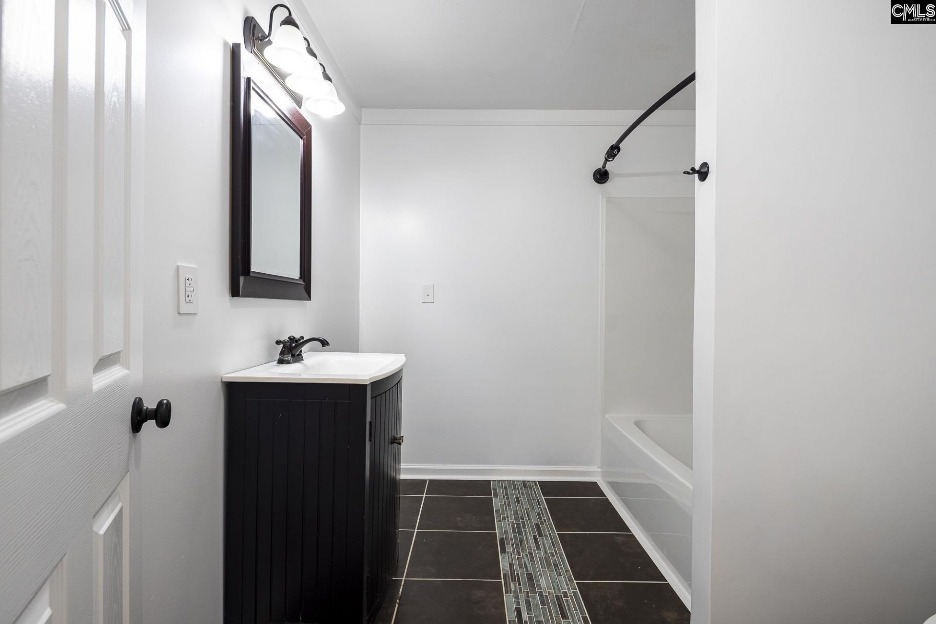 104 Branch Road  Photo 13