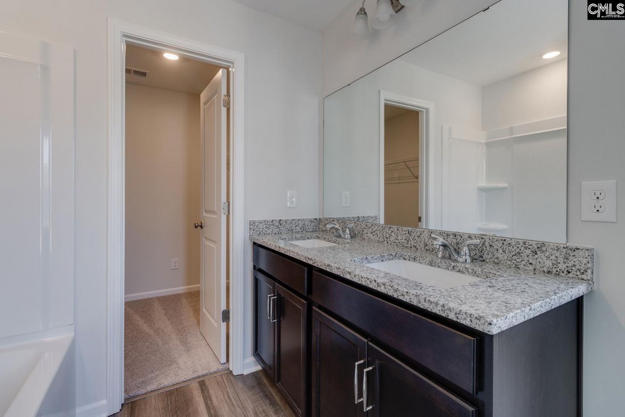 3028 Harborview Drive Photo 16