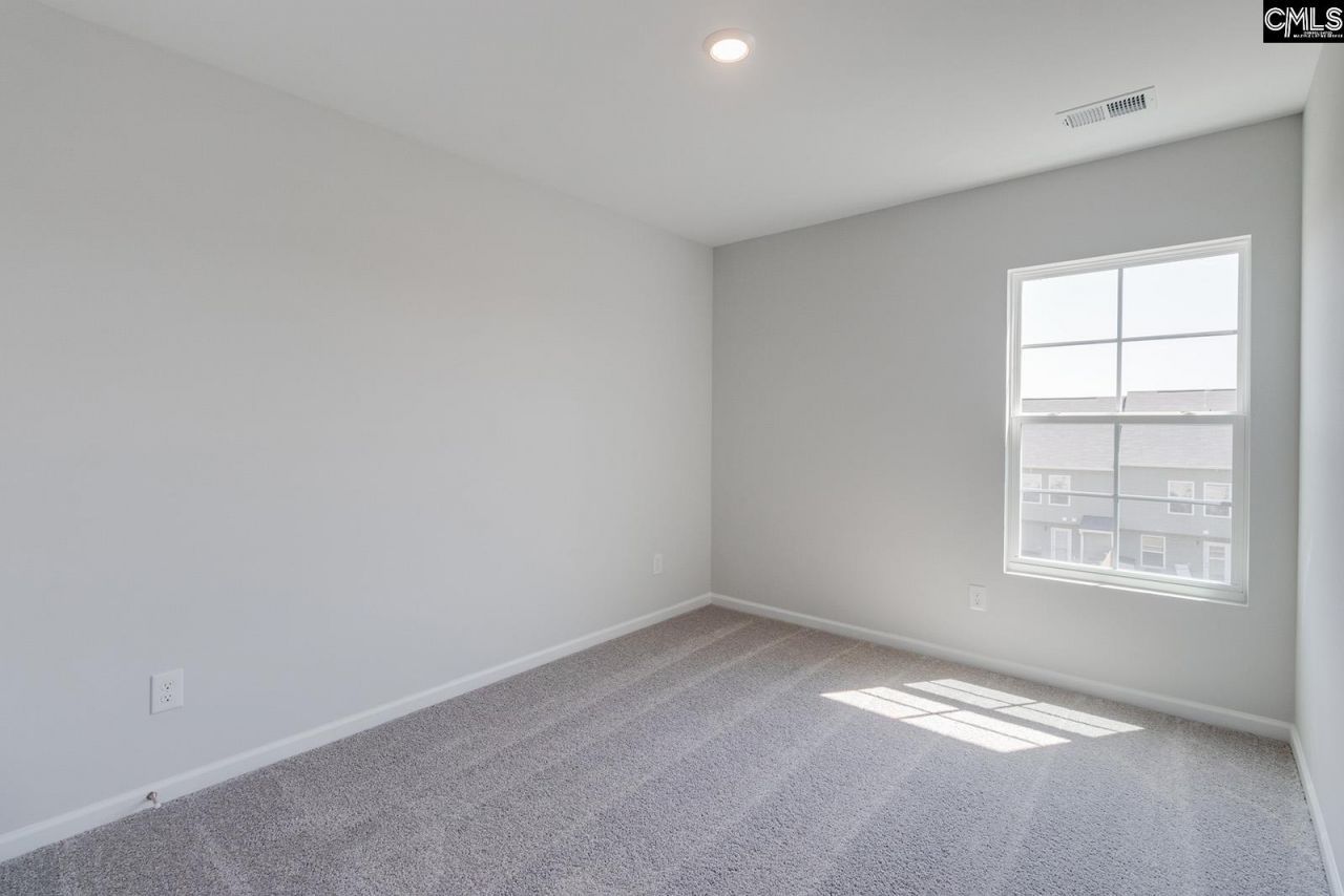 3028 Harborview Drive Photo 18